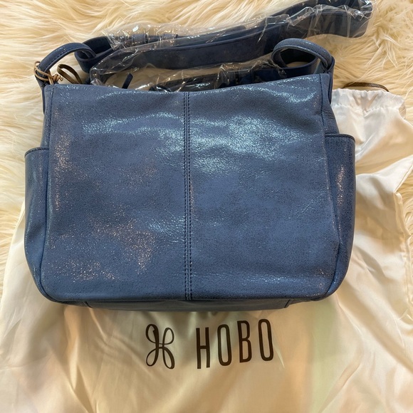 Hobo Sheila Crossbody Bag in Azure NWT - Picture 5 of 10